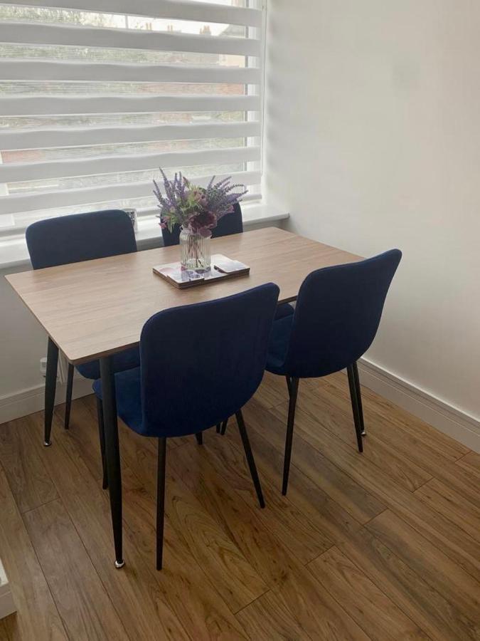 Вилла Comfy 2 Bed House Located At Wareham Train Station Экстерьер фото
